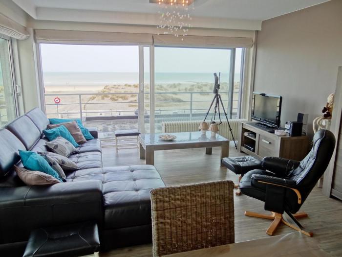 Nieuwpoort Beachfront Comfort