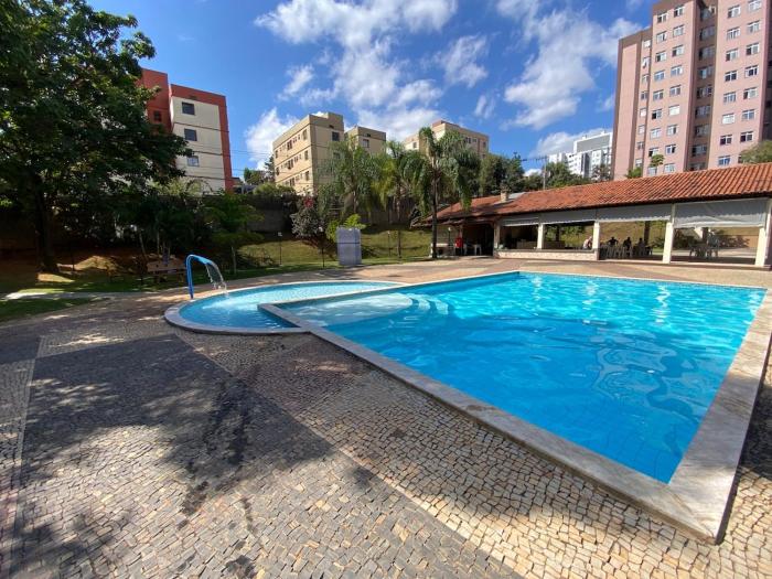 Apto top, área de lazer de clube