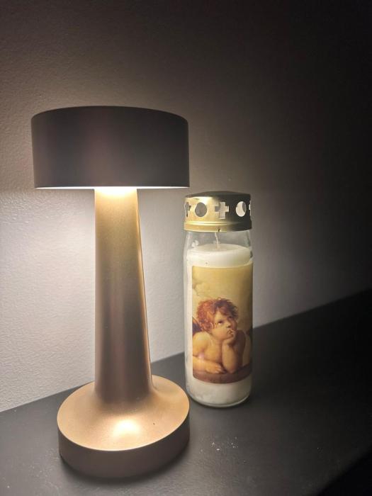 Unit in cypress tower taguig