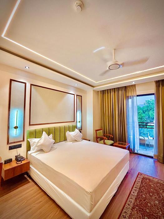 22 Heights Boutique Stay Dehradun