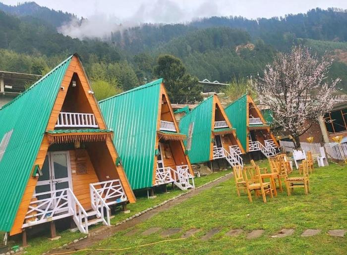 Kaira huts