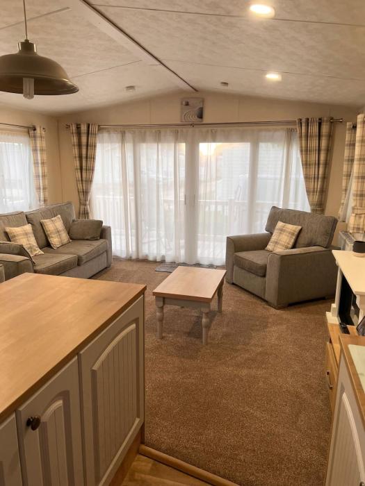 67 The Meadows New Beach Holiday Park