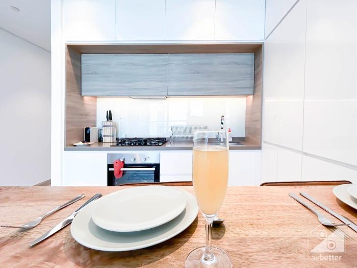 New! Cozy & Stylish Studio at Studio One Marina