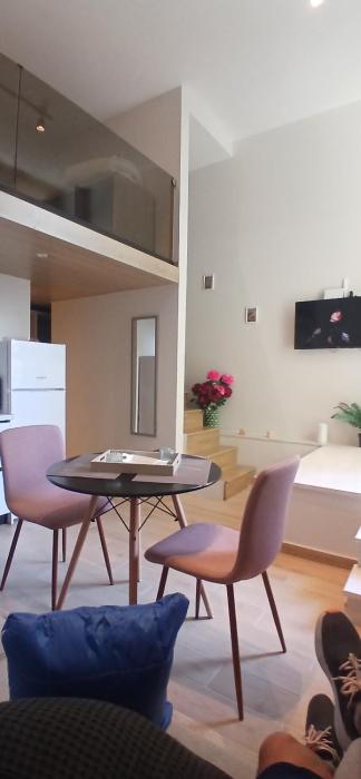 Leo dublex apartment golem