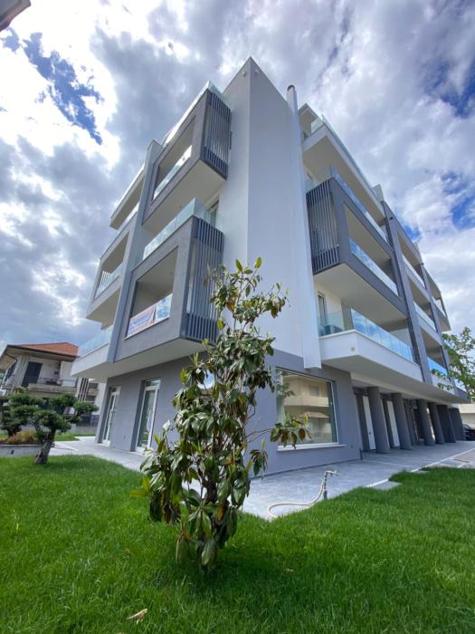 Santa Fe Rooftop Luxury Apartments