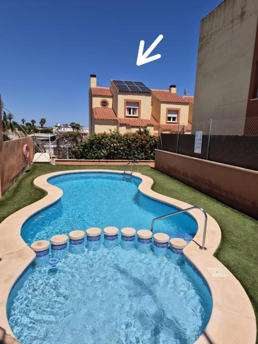 3 BDR House near La Zenia PRIVATE lounge terraces, fire places, BBQ, kitchen, parking