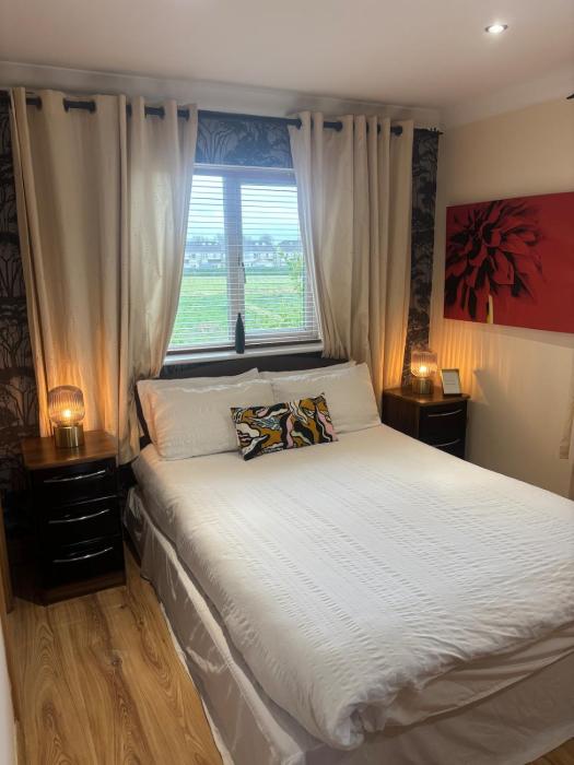 Luxury Home in Dublin WiFi TV B&B Close to City Centre