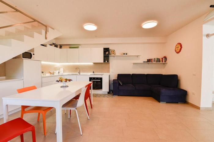 Max Kitehouse Stagnone