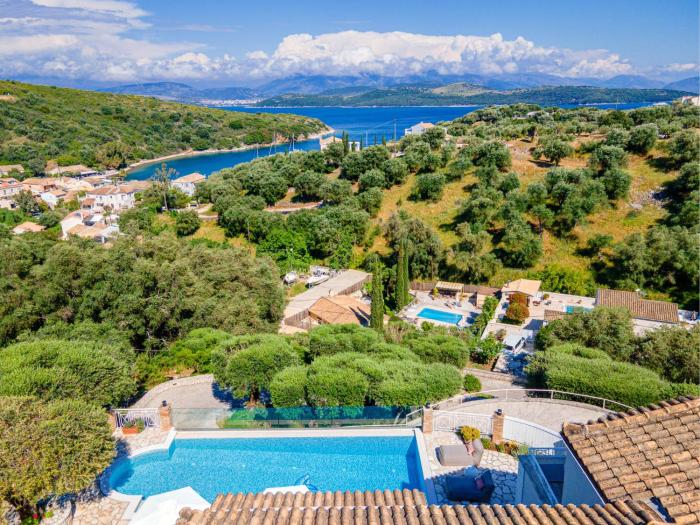 Agios Stefanos Bay - Villa Dimitris