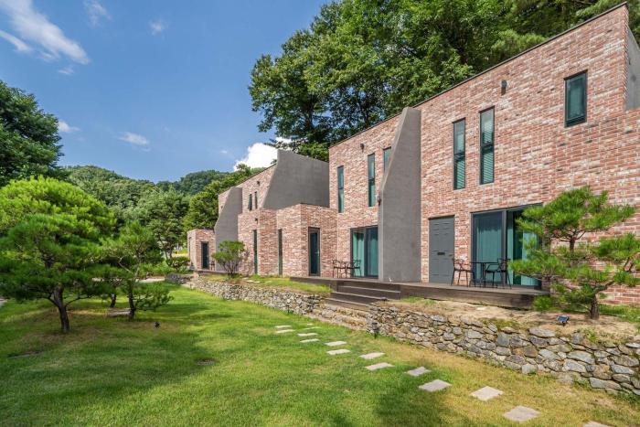 Gapyeong Pension The Q24 Spa N Pool Villa