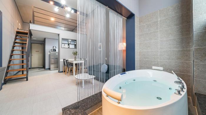 Gyeongju Bomun Arno Pet-friendly Pool Villa