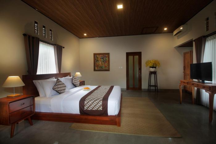 Dhanya Villa Karangasem by Parigata