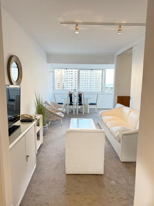 Apartamento frente a playa parada 1 Mansa