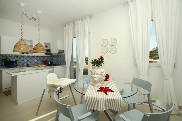 Salù Palace a 1 minuto a piedi dalla spiaggia