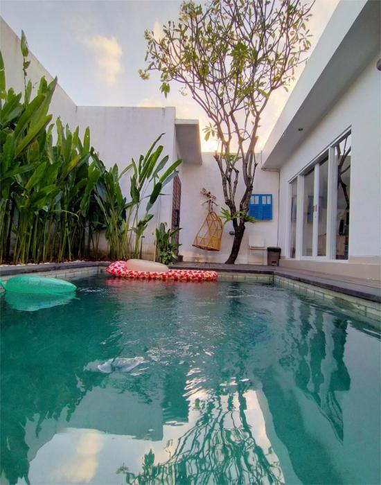 Bluna Villa seminyak