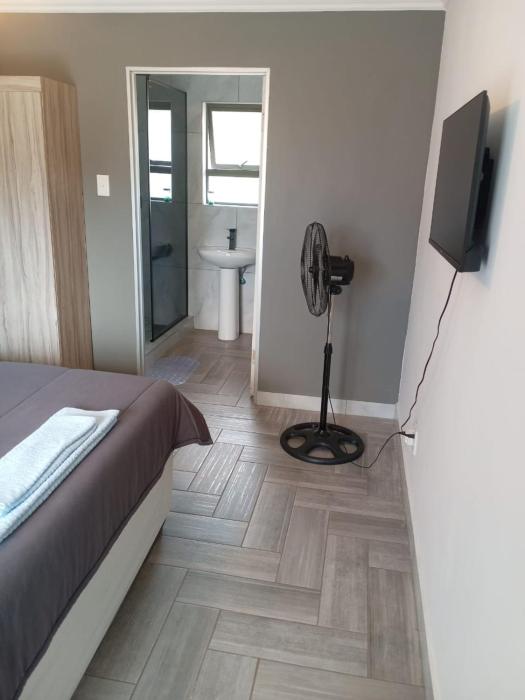 Crystal Park Guest House