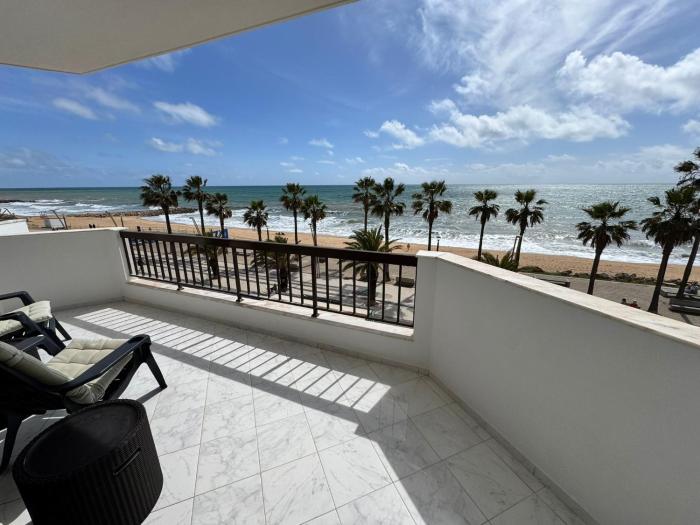 Beachfront Sea View 2BR Apartment in a prime location