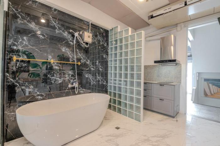 Rooftop at Ladprao The Mall Bangkapi BTS 4BR with Lift