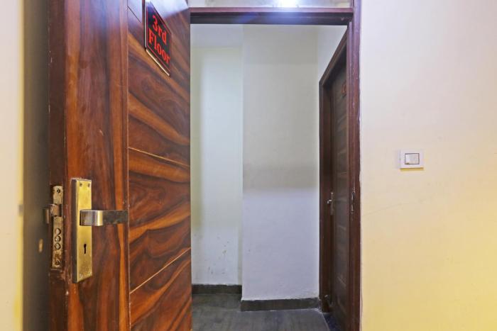 Swastik residency Laxmi Nagar by Twamev