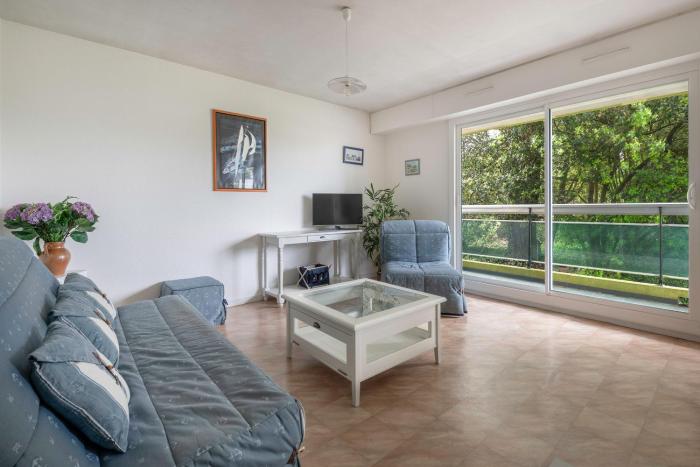 Appartement RDC pour 4 à 800m de la mer