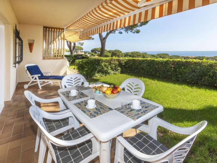 Apartment Melis II M3 Playa de Pals by Interhome