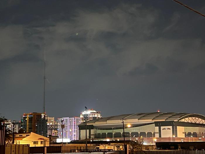 Downtown Secluded Room 1