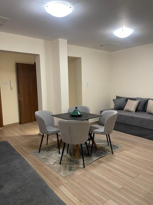 Kagiampi Apartment B