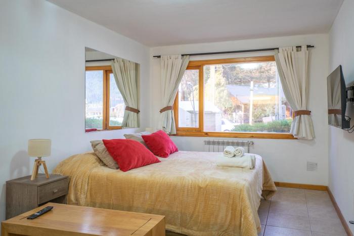 Depto Del lago, con la mejor vista y cercano a todo - Ayres del Bosque Alojamientos