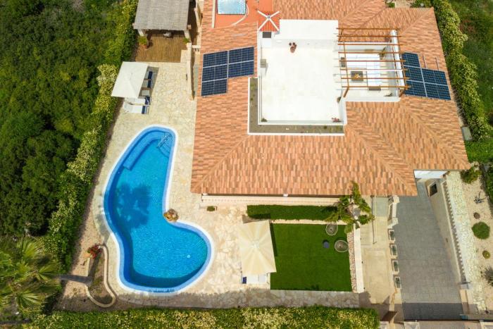 Villa Rafael by BookMenorcaVillas