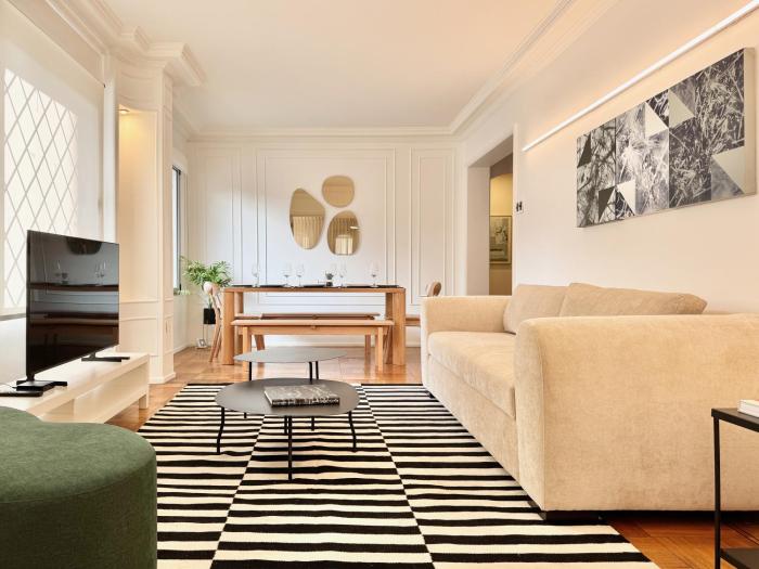 Spacious and elegant neoclassical style