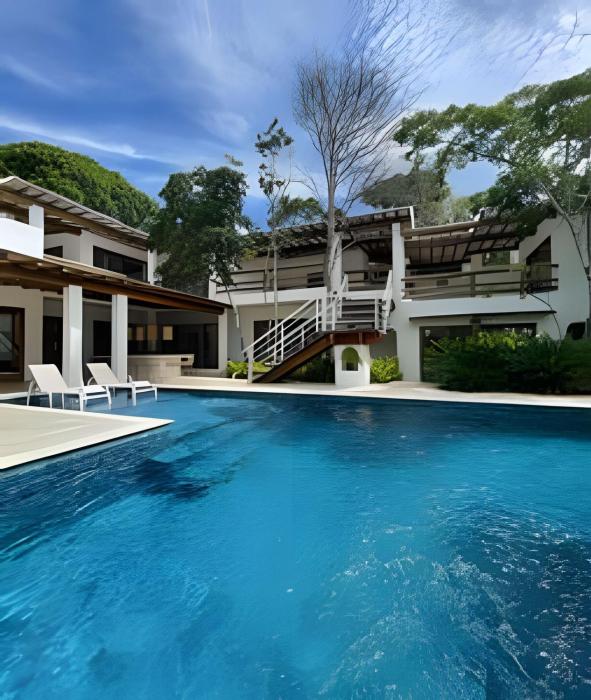 Villa Alba • Design, Piscina e Jacuzzi em Trancoso