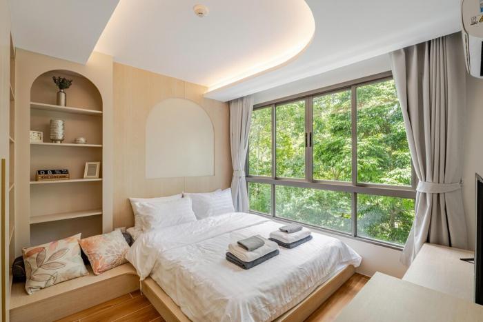 Cozy New 1-Bedroom Apartment with Pool, 5 Min Walk to Kamala Beach