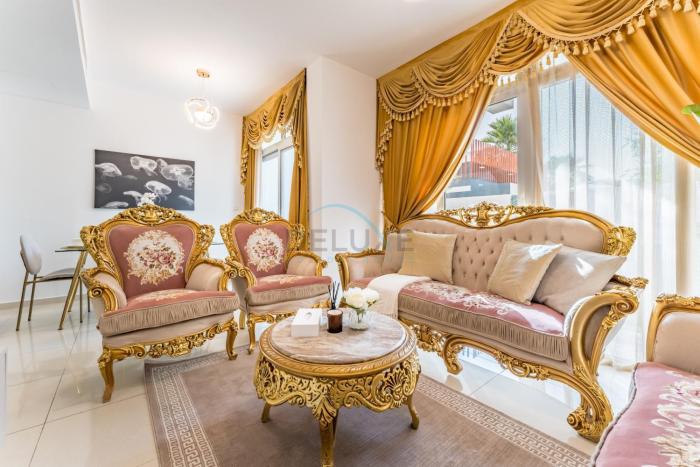 Community and Pool View 3BR Townhouse, Minutes from Desert Camp,DAMAC Hills 2 Amargo by Deluxe Holiday Homes