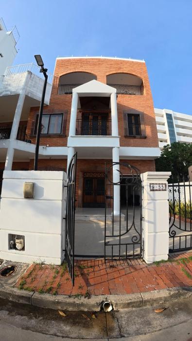 Casa cerca al mar Zona Norte Cielo Mar Cartagena