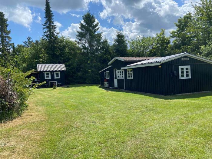 A Cozy Older Summerhouse On A Small Island
