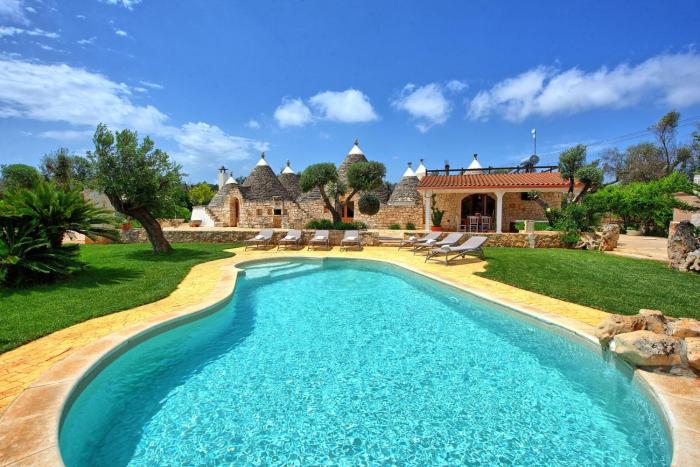 Trullo Santo Stefano by PosarelliVillas