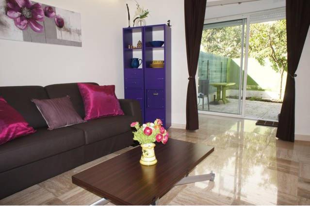 CANNES POINTE CROISETTE Garden & Beach