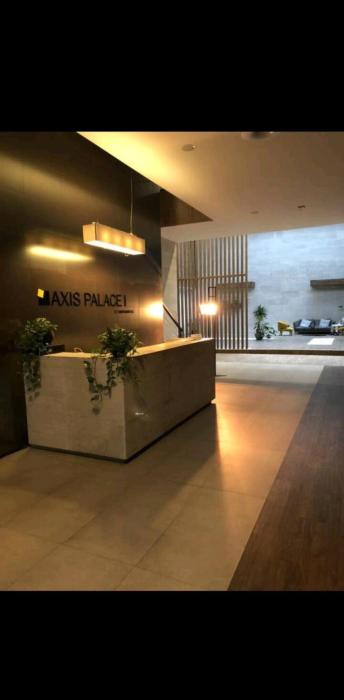 AXIS PALACe 1