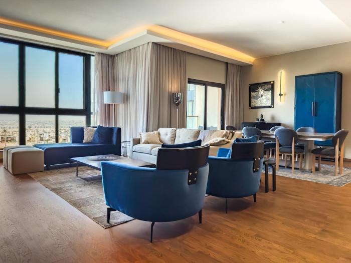 Panoramic 2 BR Apt at Aeon Towers