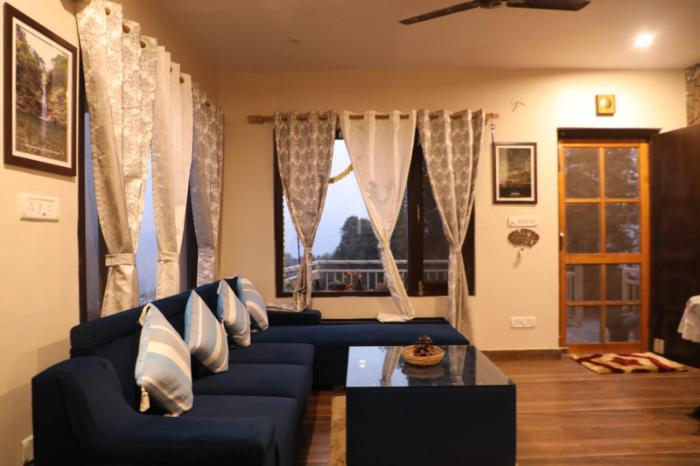 Horizon Hues1bhk overlooking the hills with Wifi