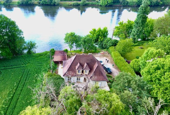Riverside Retreat