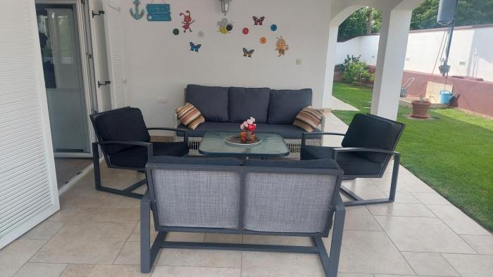 Privlaka Holiday House