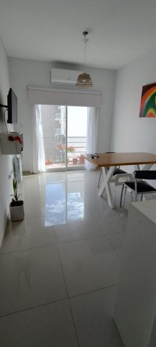 Alquiler por dia con cochera sin costo adicional