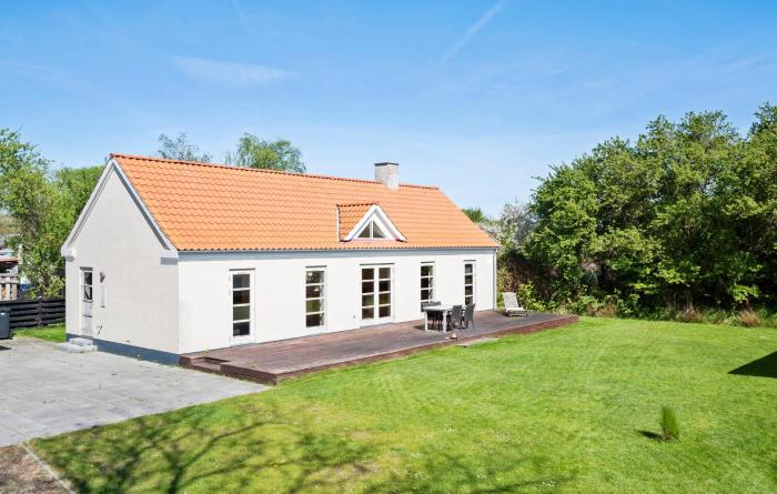 2 Bedroom Beautiful Home In Rude