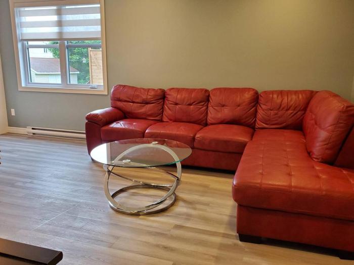 Grande maison excellente et luxueuse