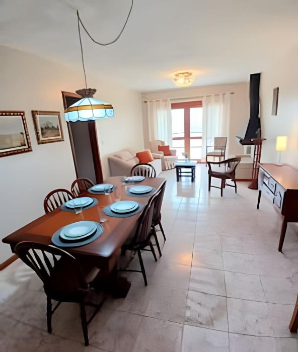 250m da Rua Coberta! Rede, Terraço, Lareira!