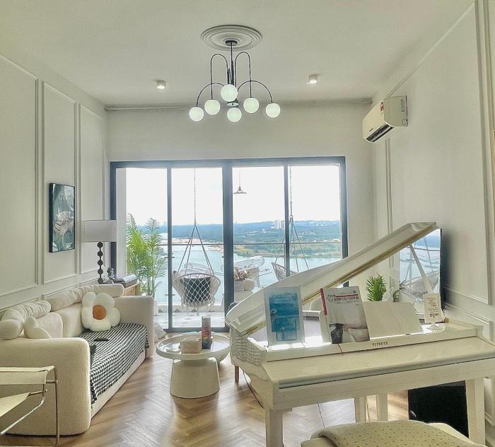 Romantic Seaview & Piano Stay In Johor Bahru 15 mins drive to Legoland