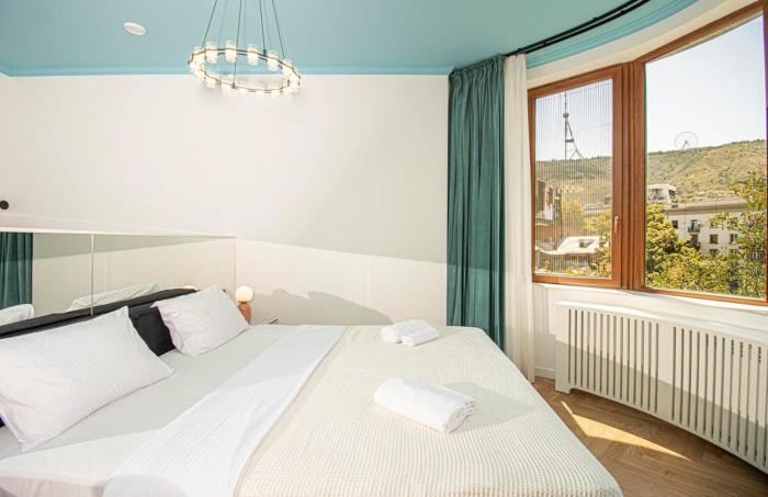 Panoramic Studio Apt in Tbilisi Center - By Wehost