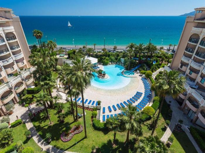 Appartement 4 personnes sea view pool