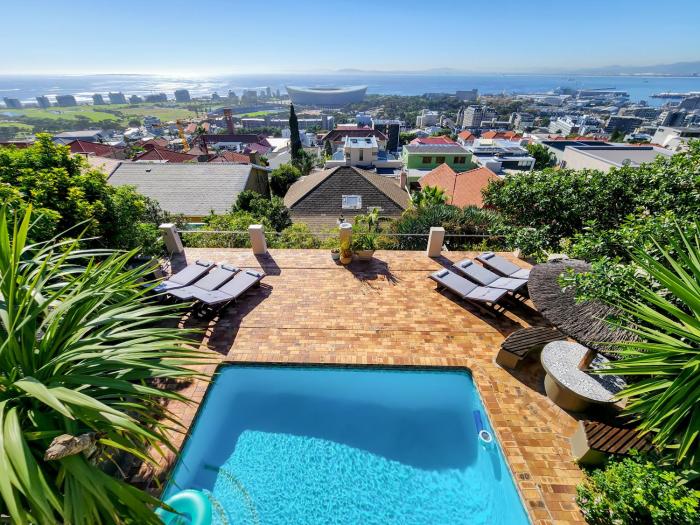 Bluegum Hill Guesthouse & Apartments